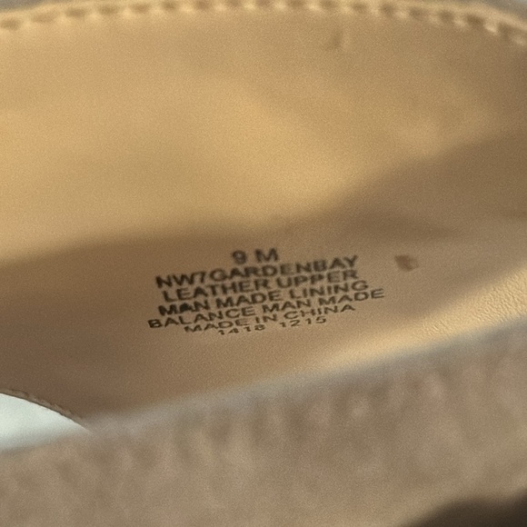 Nine West Garden Bay Suede tan grayish ankle strap buckle block heels sandals 9 - Picture 9 of 9